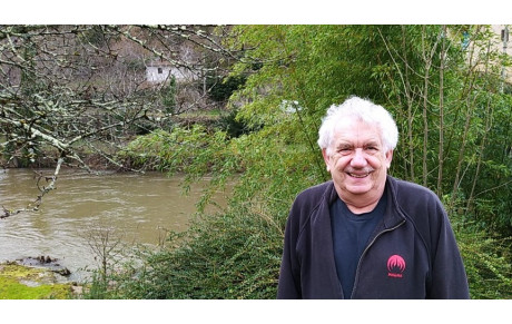 Portrait d’un vétéran 8 du badminton avec Robert Guillerault